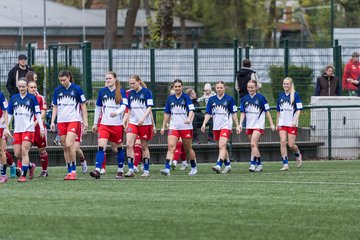 Bild 5 - F Hamburger SV 2 - SpVg Aurich : Ergebnis: 1:1